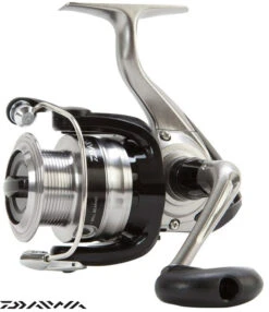 Daiwa Strikeforce 2500 Incl. Nylon Line