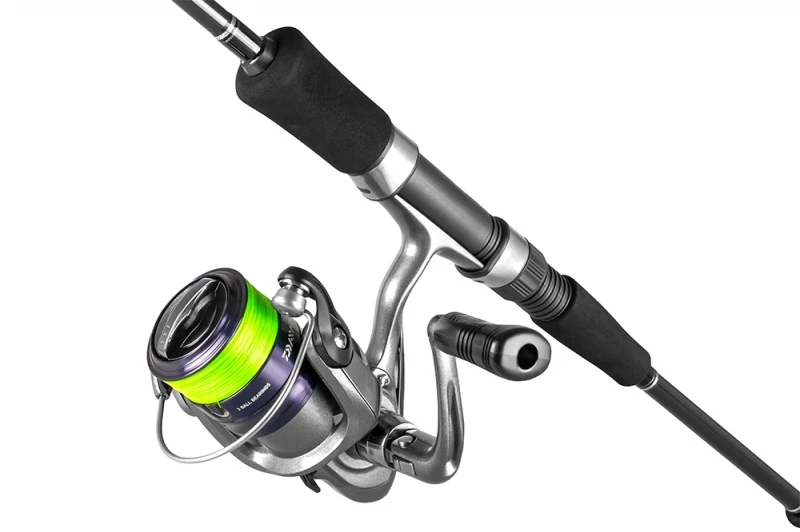 Daiwa Crossfire Haspelset 8 Fot, 10-40g 1 Daiwa Crossfire Haspelset 8 Fot, 10-40g