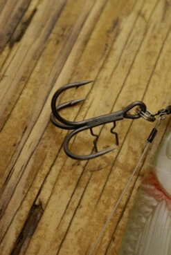 Quantum Claw Treble Hooks -Sportviswinkel 6280006r 5