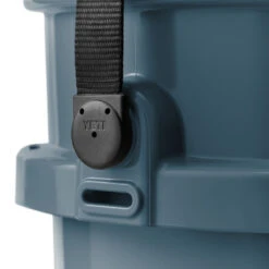 Yeti Loadout Bucket - Nordic Blue 7 Yeti Loadout Bucket - Nordic Blue -Sportviswinkel SKU 0602 NBL 3